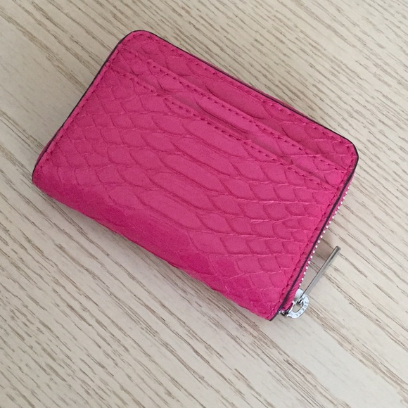Michael Kors Electric Pink Card Case - Picture 2 of 8